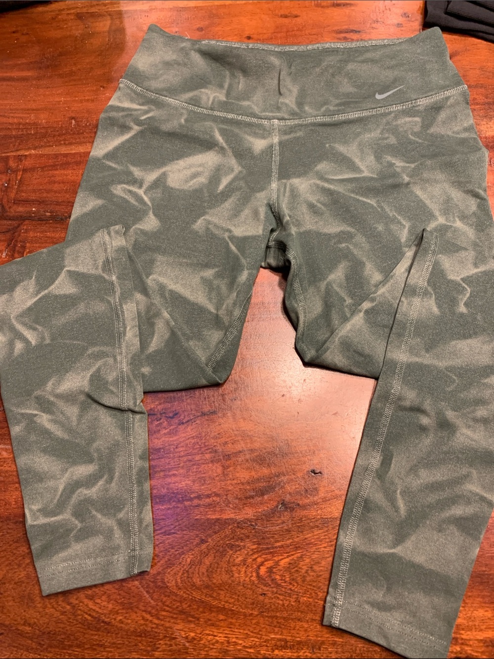 Nike women’s Olive Green Dry Fit Leggings
